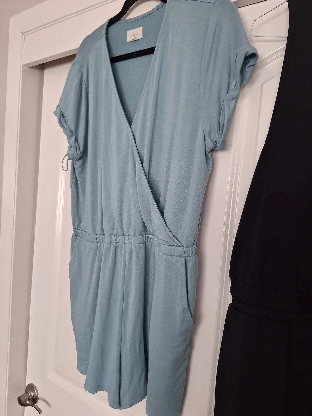 lou and gray light blue